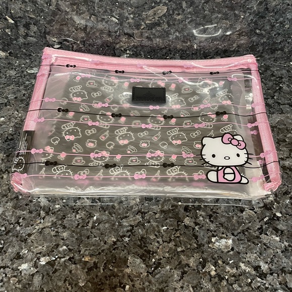 Hello Kitty Slim Pouch Set - Picture 2 of 10